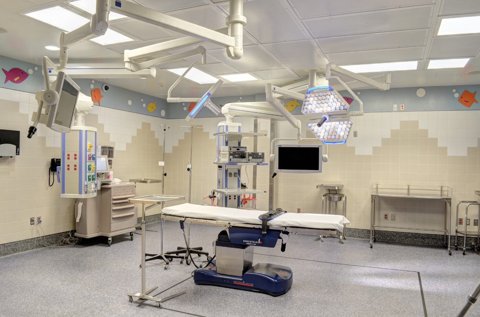 hospital operating room layout